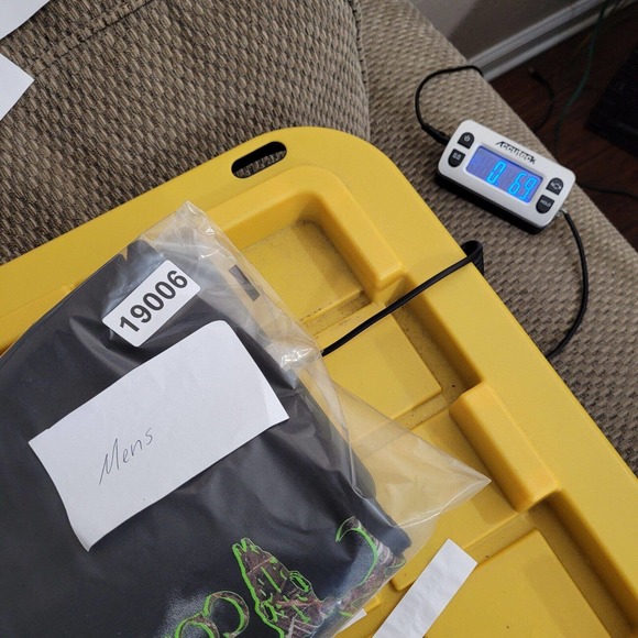 Bone Collector Shirt Mens Small Black Hunting Outdoor Gorpcore Country Tee - Picture 9 of 9